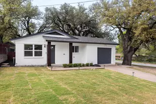 602 E 4th St, Weatherford, TX 76086 - Photo 3