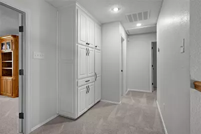 3406 Forestway Court, Arlington, TX 76001 - Photo 27