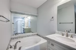 10264 Sunset View Dr, Fort Worth, TX 76108 - Photo 11