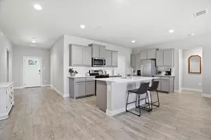 4028 Cornerstone Cir, Granbury, TX 76048 - Photo 5