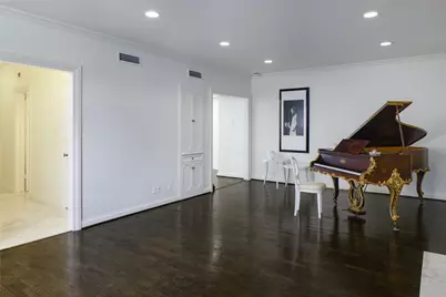 6126 Averill Way #205, Dallas, TX 75225 - Photo 7