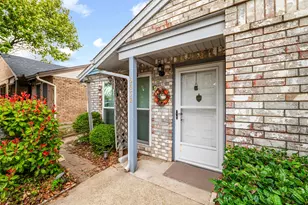 6632 Legters Dr, Dallas, TX 75236 - Photo 3