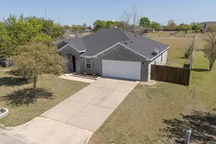 433 Windmill Dr, Lavon, TX 75166 - Photo 1