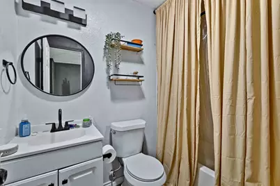 4904 Rollingwood Court, Garland, TX 75043 - Photo 17