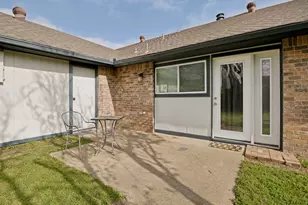 431 Whitney St, Cedar Hill, TX 75104 - Photo 9