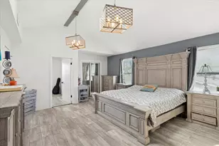 5705 Diamond Oaks Dr N, Haltom City, TX 76117 - Photo 29