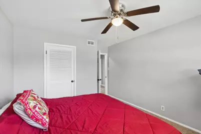 5705 Diamond Oaks Drive N, Haltom City, TX 76117 - Photo 27