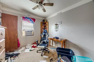 1800 S Center St, Denison, TX 75021 - Photo 11