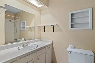 306 Bluebird Cir, Denton, TX 76209 - Photo 15