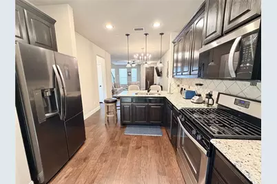 305 Tottenham Court, McKinney, TX 75072 - Photo 9