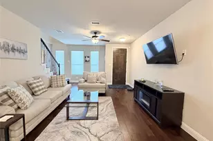 305 Tottenham Ct, McKinney, TX 75072 - Photo 5