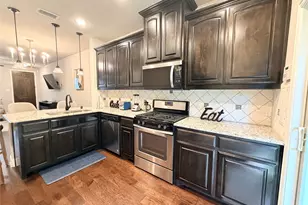 305 Tottenham Ct, McKinney, TX 75072 - Photo 11