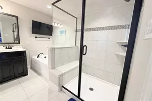 305 Tottenham Ct, McKinney, TX 75072 - Photo 17