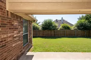 10913 Golfview Way, Benbrook, TX 76126 - Photo 17