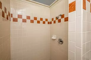 10913 Golfview Way, Benbrook, TX 76126 - Photo 5