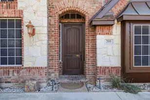 205 Odyssey Ln, Mansfield, TX 76063 - Photo 3