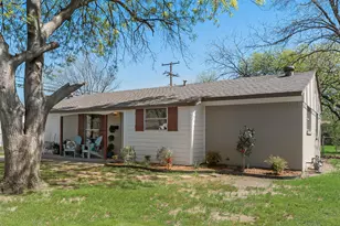 705 SW Sunnybrook Dr, Burleson, TX 76028 - Photo 21