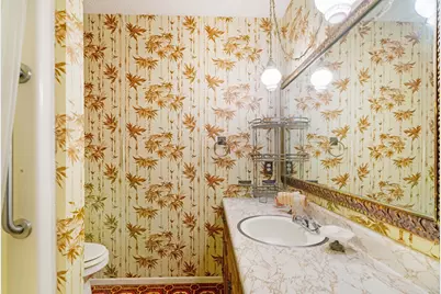 315 34th Street NE, Paris, TX 75460 - Photo 9