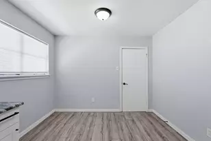 6028 Walraven Cir, Fort Worth, TX 76133 - Photo 19