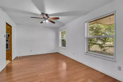 2972 Maydelle Lane, Farmers Branch, TX 75234 - Photo 11