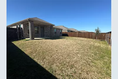 4700 Essonite Road, Little Elm, TX 76227 - Photo 33
