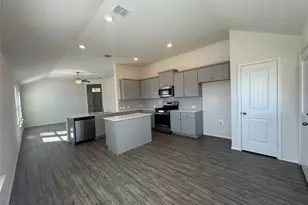 4700 Essonite Rd, Little Elm, TX 76227 - Photo 13