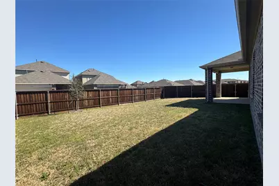 4700 Essonite Road, Little Elm, TX 76227 - Photo 35