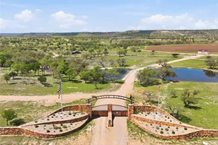 12 Crocket Valley Ct, Strawn, TX 76475 - Photo 39