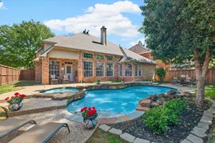 2905 Woodway Dr, Flower Mound, TX 75028 - Photo 1