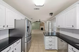 190 Westshore Dr, Wills Point, TX 75169 - Photo 11