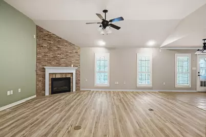 190 Westshore Drive, Wills Point, TX 75169 - Photo 3