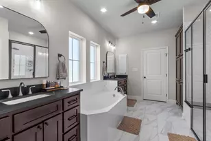 399 Frederick Dr, Robinson, TX 76706 - Photo 17