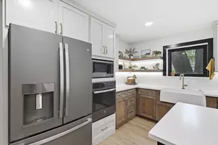 3913 Woodstock Dr, Colleyville, TX 76034 - Photo 17