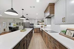 3913 Woodstock Dr, Colleyville, TX 76034 - Photo 3