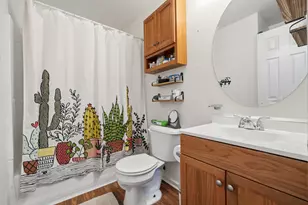 104 Co Rd 412B, Lott, TX 76656 - Photo 13