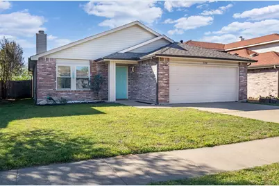 5357 Kingsknowe Parkway, Fort Worth, TX 76135 - Photo 1