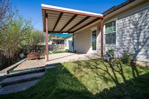 5357 Kingsknowe Pkwy, Fort Worth, TX 76135 - Photo 17