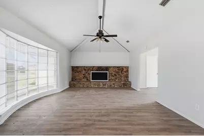108 Pearly Top Drive, Glenn Heights, TX 75154 - Photo 7