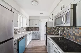 108 Pearly Top Dr, Glenn Heights, TX 75154 - Photo 11