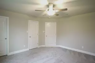 448 Chase Ave, Cleburne, TX 76031 - Photo 13