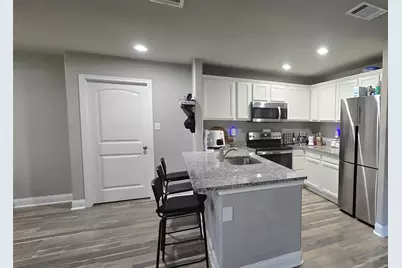 448 Chase Avenue, Cleburne, TX 76031 - Photo 9
