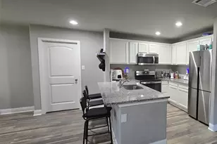 448 Chase Ave, Cleburne, TX 76031 - Photo 9