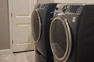 448 Chase Ave, Cleburne, TX 76031 - Photo 17