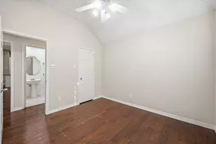 8501 Mustang Dr, Irving, TX 75063 - Photo 27