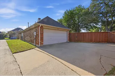 8501 Mustang Drive, Irving, TX 75063 - Photo 29