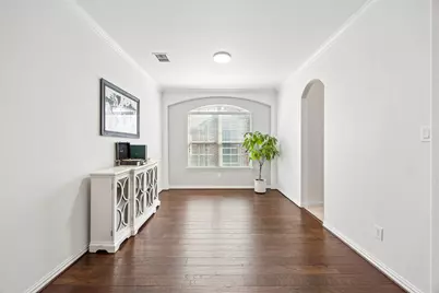 814 River Oak Avenue, Euless, TX 76039 - Photo 3