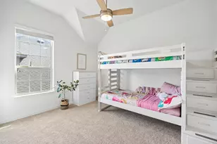 814 River Oak Ave, Euless, TX 76039 - Photo 23