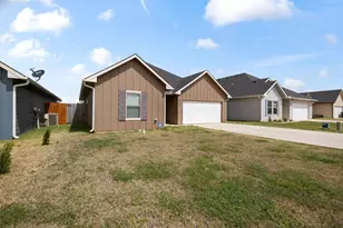 347 Preston Rd, Mabank, TX 75147 - Photo 5