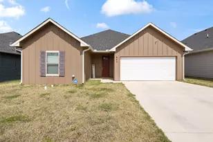 347 Preston Rd, Mabank, TX 75147 - Photo 1