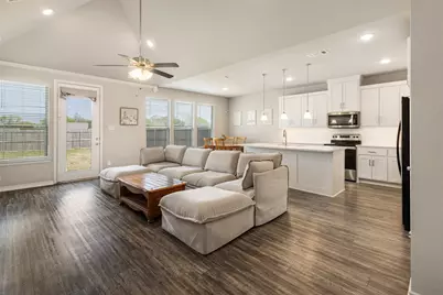 347 Preston Road, Mabank, TX 75147 - Photo 5